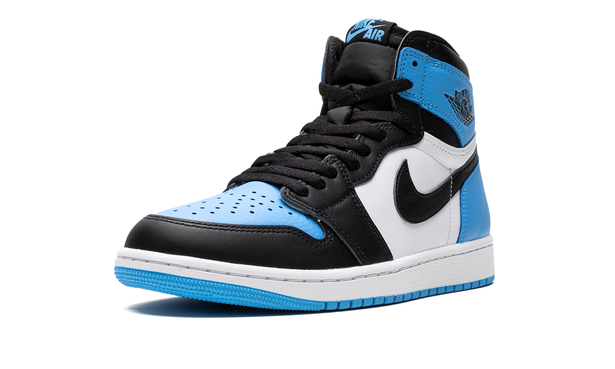 Air Jordan 1 Retro High OG "UNC Toe" DZ5485 400